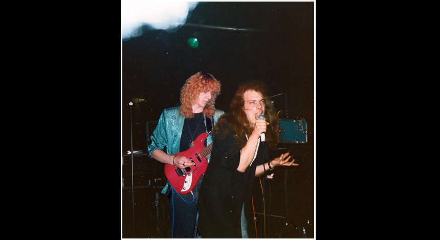 'King Cockroach' live... 